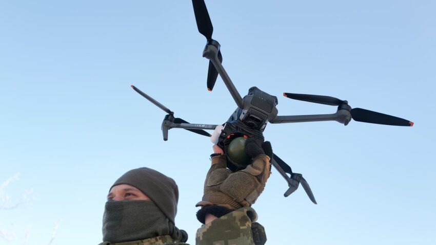 Ucrania-lanza-un-ataque-terrorista-masivo-con-drones-contra-una-provincia-rusa-850x479