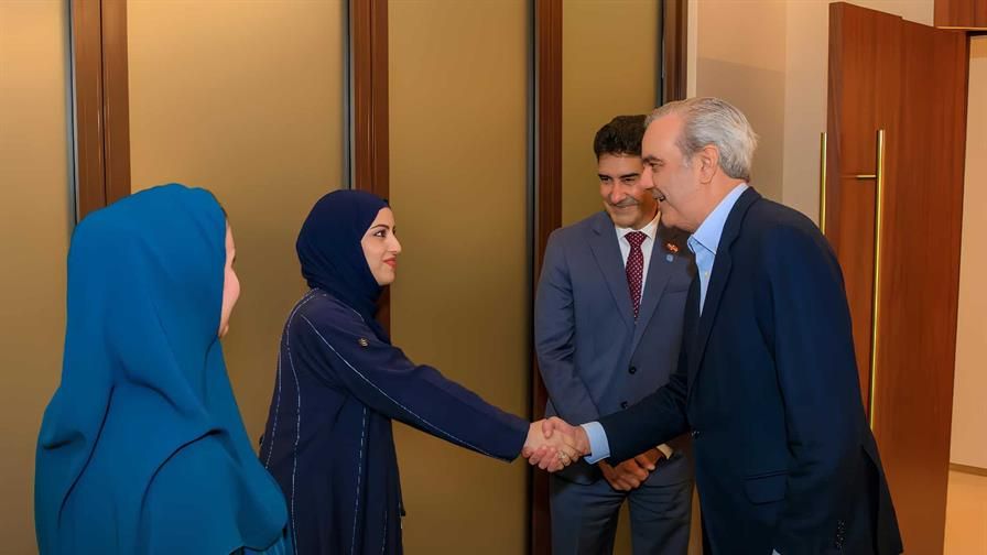 participacion-de-luis-abinader-en-la-cumbre-mundial-de-gobiernos-2026-533fac29-focus-0.4-0.43-896-504