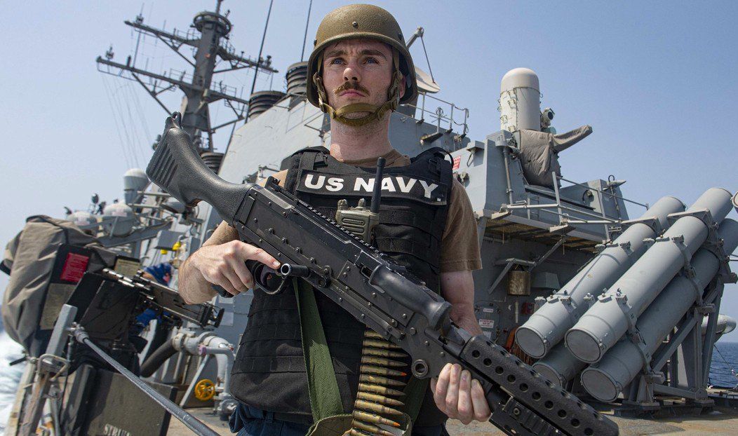 El-primer-mensaje-de-las-fuerzas-de-EE.UU_.-tras-24-horas-de-bloqueo-naval-a-Iran