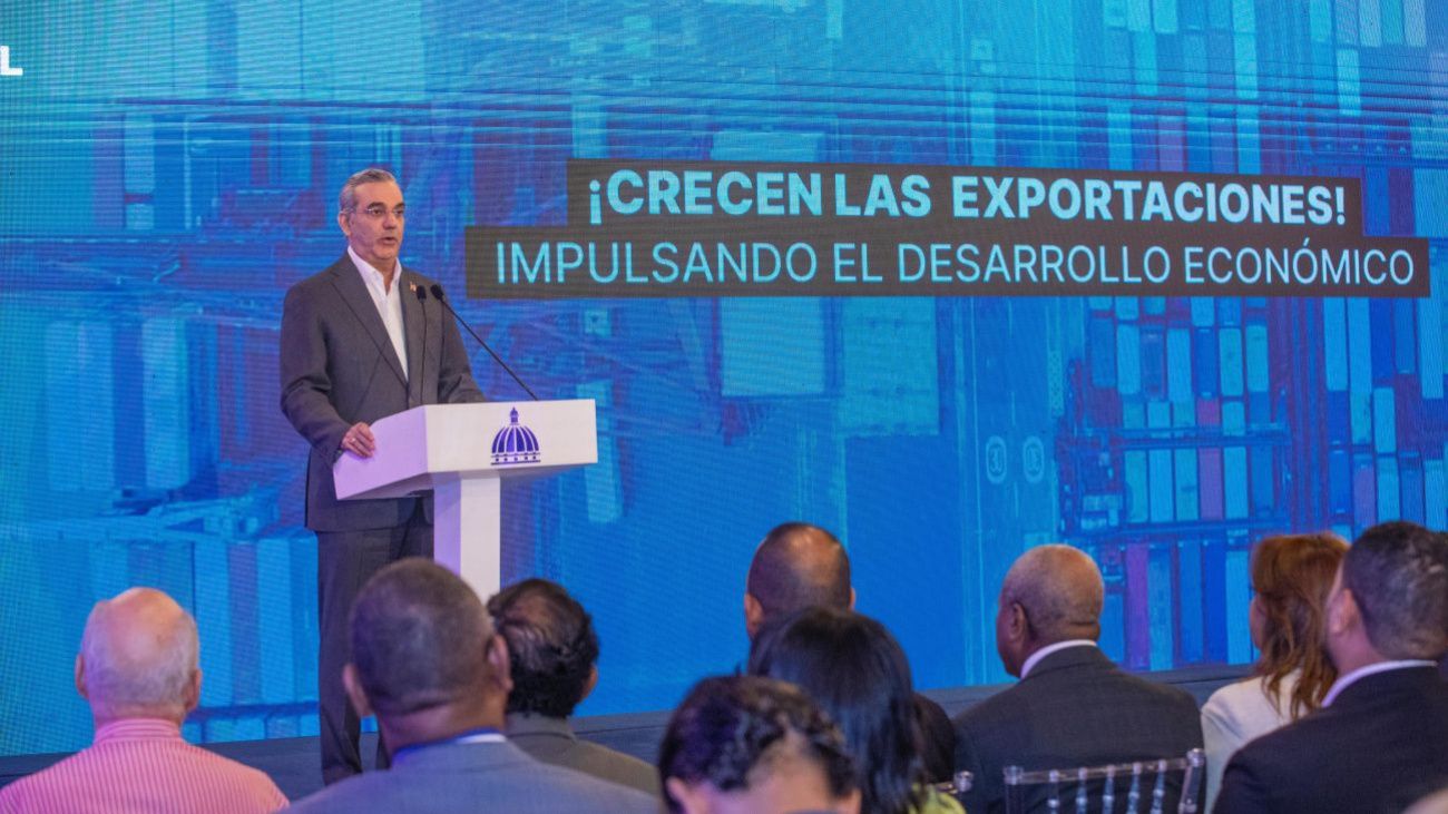 La-Republica-Dominicana-logra-hito-al-superar-la-barrera-de-los-USD-1400-millones-exportados-en-un-solo-mes